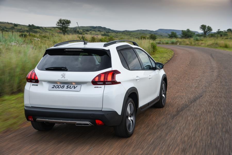  Peugeot 2008 GT Line 2017 года  (ZA) (фото 27 из 40)